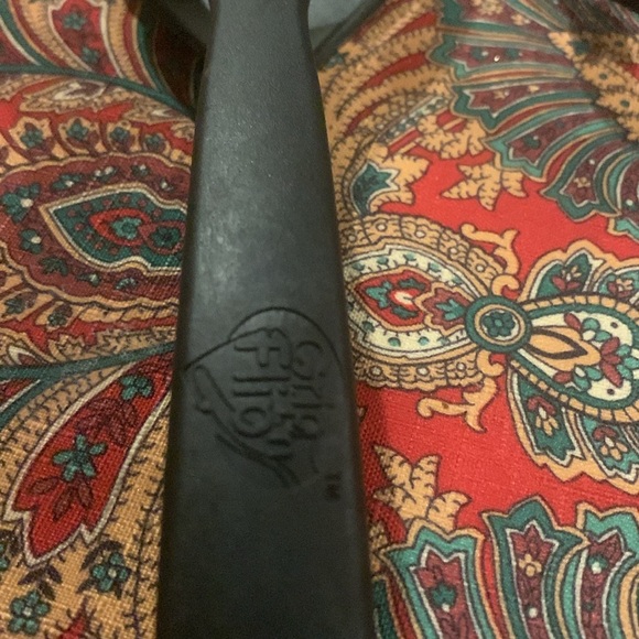 Bundle of 6 black kitchen utensils. Mixed brands. See photos for details. - Picture 10 of 16